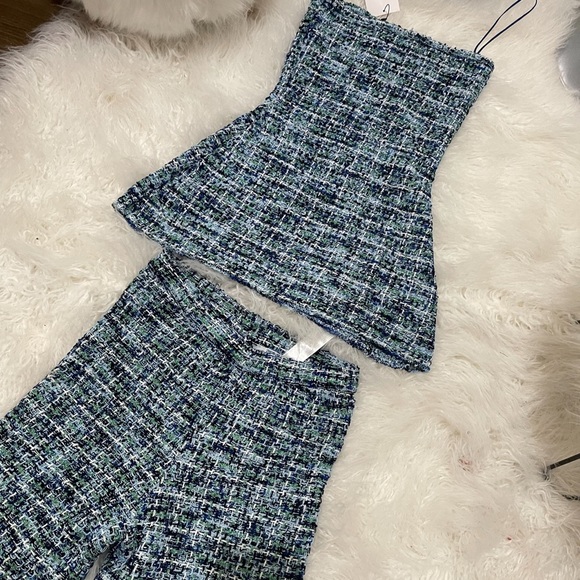 Zara blue textured weave pants and tub top - Picture 7 of 8